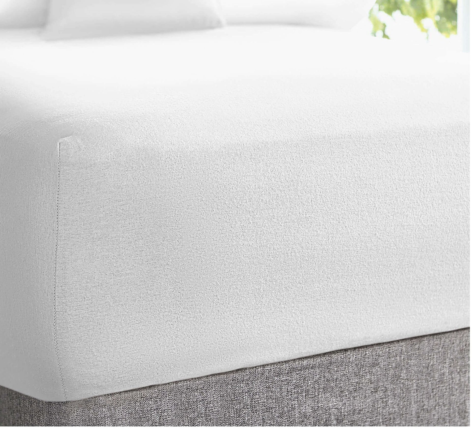 Empyrean King Size Deep Pocket Fitted Sheet - Extra Soft Microfiber, Fits Mattresses Up To 24" Deep